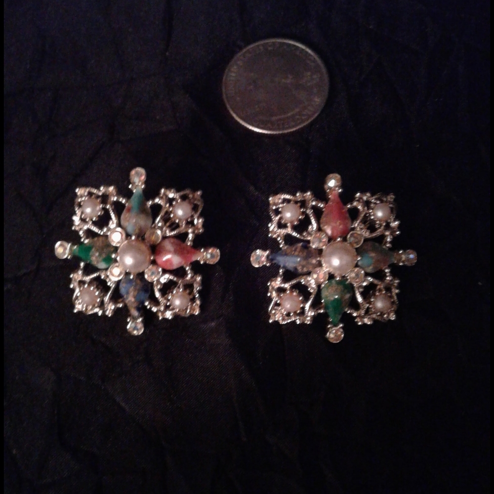 Clip on earings